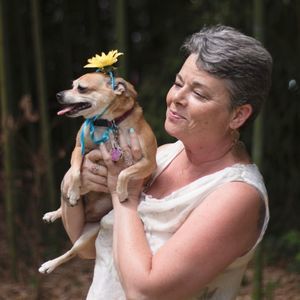 Meet your Posher, Holly